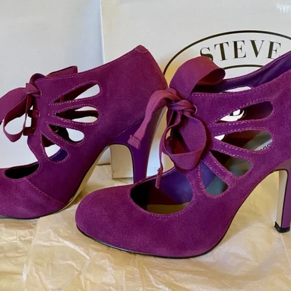 Steve Madden purple lace up heels, suede! So cute! - Picture 2 of 4